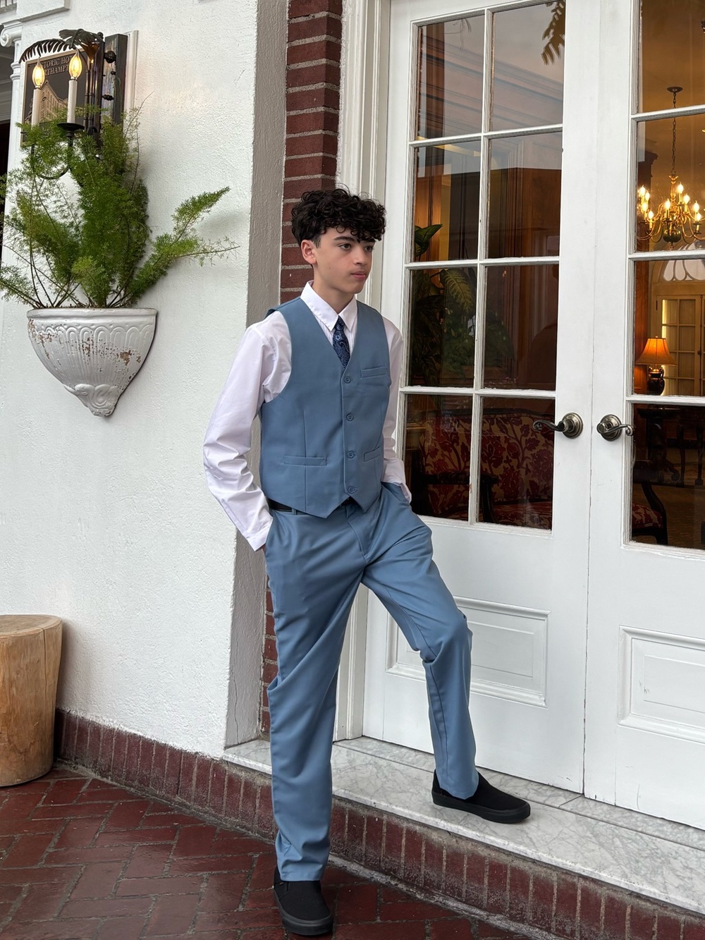Light Blue Men's Three-Piece Suit Vest & Trouser Set